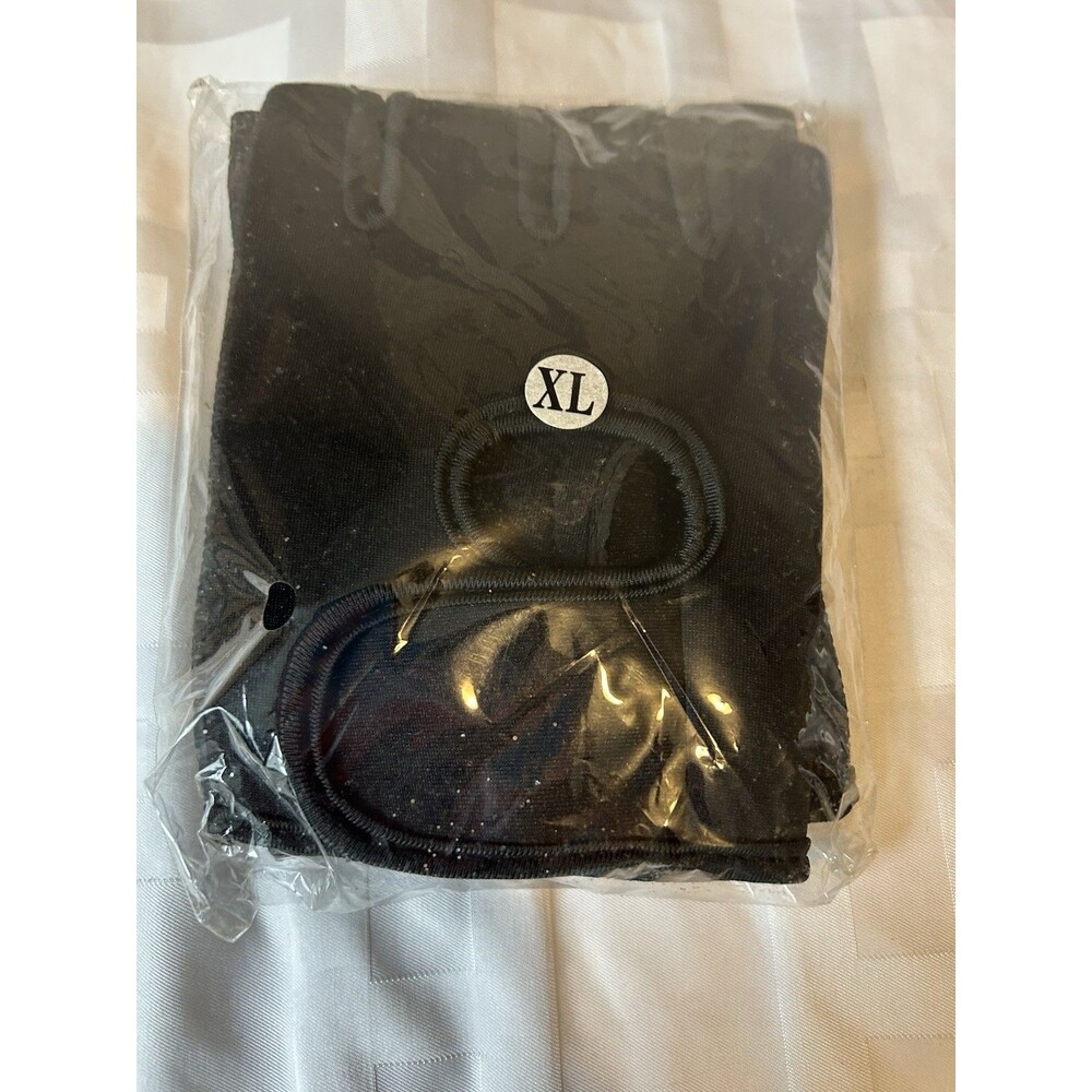 Pair of Black XL , Half-Finger Workout Gloves